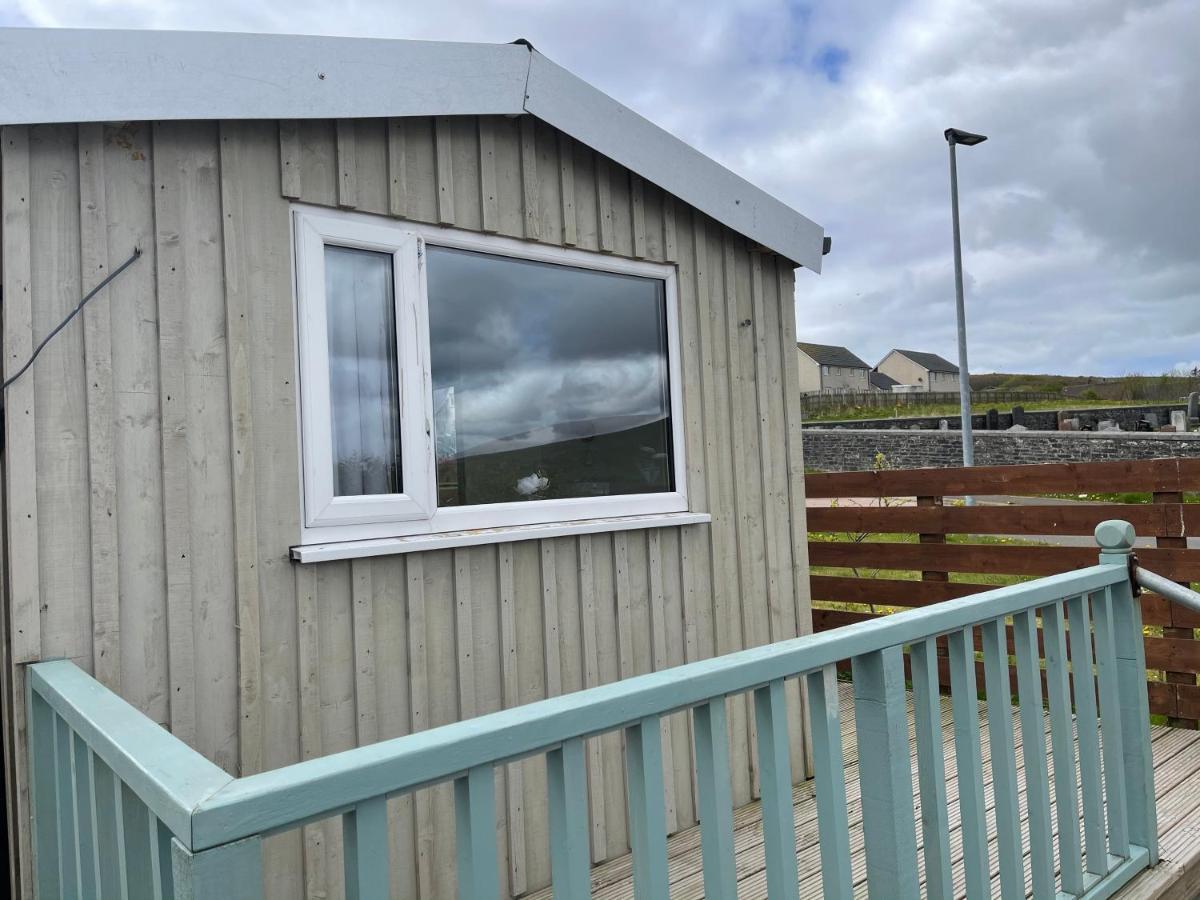 Kevara Shepherds Hut Finstown Exterior photo